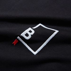 Men's loose black cotton T-shirt featuring minimalist white B-letter embroidery detail