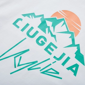 Men's loose white cotton long sleeve T-shirt with mountain and sun graphic print
