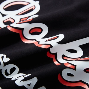 Men's oversized black t-shirt with premium letter print and detailed knit texture