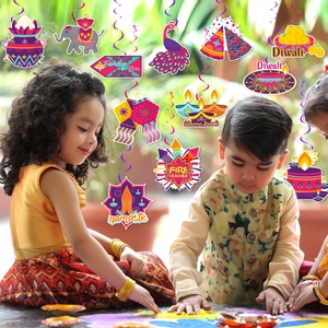 Kit de décorations de Diwali suspendues avec motifs d'éléphants, paons et lampes à huile