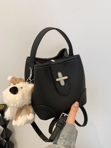 Women's Fashion PU Leather Bucket Bag With Litchi Grain Pattern Metal Turn Lock Handbag With Cute Plush Dog Pendant