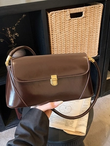Retro Polyurethane Leather Underarm Bag For Women Solid Color Baguette Bag With Gold Buckle Fashion Shoulder Handbag