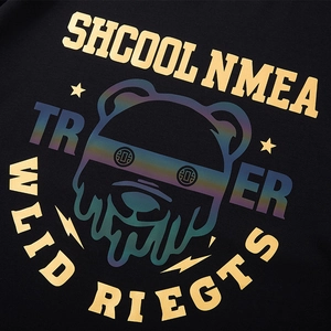 T-shirt noir surdimensionné pour hommes avec imprimé ours holographique et graphismes