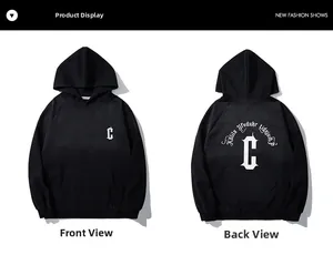 Vues détaillées d'un sweat à capuche noir en coton avec lettre C gothique et poche kangourou