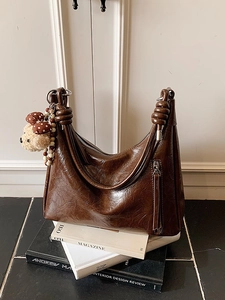 Sac Hobo en Cuir PU Grande Capacité Rétro pour Femmes Mode Texture de Cire d'Huile Bandoulière Nouée Sac Sous le Bras Bandoulière