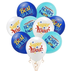 Detailansicht der Vatertag-Latexballons mit Best Dad und Happy Father's Day Aufdrucken