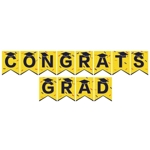 Gelbe Congrats Grad Banner mit schwarzen Buchstaben und Absolventenhüten für Partydeko