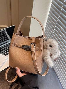 Women Retro Litchi Pattern PU Leather Bucket Bag Fashion Handbag Crossbody Shoulder Bag With Plush Rabbit Pendant Metal Lock