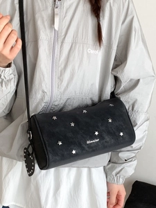 Women Fashion PU Leather Barrel Crossbody Bag With Star Studs And Heart Pendant Small Pillow Shoulder Bag For Daily Work