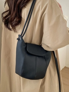 Sac Seau en Cuir PU Vintage Grande Capacité pour Femmes Rétro Couleur Unie Sac Bandoulière Sac à Épaule