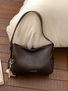 Retro dark brown large capacity faux leather tote bag with baseball charm and logo