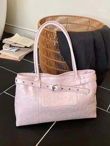 Sac Fourre-tout en Cuir PU pour Femmes Grande Capacité Avec Décoration de Boucle Rivets Sac à Épaule Minimaliste Urbain