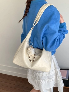 Women Large Capacity Wrinkled PU Leather Hobo Tote Bag Vintage Stitching Shoulder Crossbody Bag With Cute Charm Daily Commuter Purse