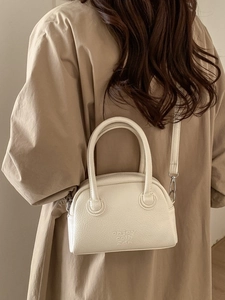 Minimalistische crèmewitte mini Boston tas met litchi textuur en crossbody riem voor dames