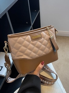 Borsa a Tracolla Trapuntata a Rombi in Pelle PU da Donna Moda Colore a Contrasto Tracolla Larga Borsa a Secchiello Casual