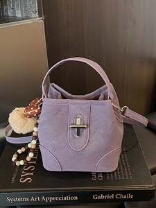 Purple retro bucket bag with silver metal lock and stylish heart-shaped charms