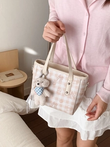 Sac Fourre-tout Imprimé Chat de Dessin Animé pour Femmes Sac Bandoulière à Carreaux en Simili Cuir Avec Charme en Peluche Sac à Main