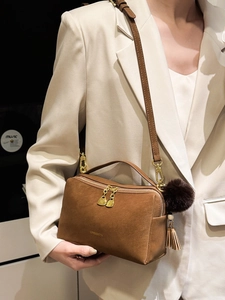 Retro PU Leder Handtasche Für Damen Mode Umhängetasche Mit Pompon Quaste Dekor Einfarbig Satchel Tasche