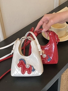 Women Mini Quilted Crossbody Bag PU Leather Horse Embroidery Stylish Small Handbag Trendy Fashionable Shoulder Bag For Ladies