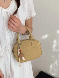 Petit Sac à Épaule Carré en Cuir PU pour Femmes Style Coréen Minimaliste Avec Pendentif Champi Sac Bandoulière