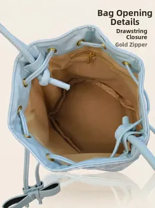 Vue détaillée de l'intérieur du sac seau avec cordon de serrage et zip doré