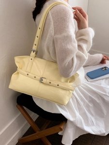 Large Capacity Women PU Leather Shoulder Bag Fashionable Pleated Underarm Tote Bag Commute Solid Color Elegant Handbag Purse