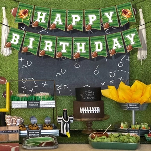Vista detallada del set de pancartas de fútbol Happy Birthday para fiestas deportivas