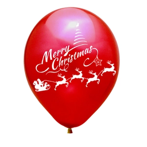 Détail du ballon rouge Merry Christmas avec silhouette du Père Noël sur fond blanc