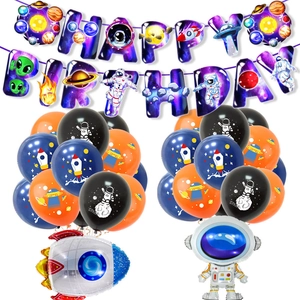 Set de fête espace avec ballons fusée astronaute et bannière Happy Birthday