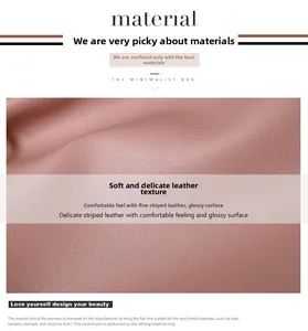 Dettaglio della pelle sintetica rosa con trama a righe sottili e lucentezza della borsa