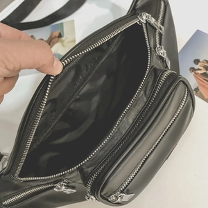 Sac banane polyvalent en cuir PU noir avec plusieurs poches et fermetures éclair