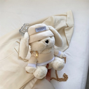 Sac à bandoulière lapin en peluche avec chaîne dorée et fausse fourrure crème