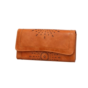 Portafoglio vintage in pelle sintetica arancione con motivo floreale traforato laser