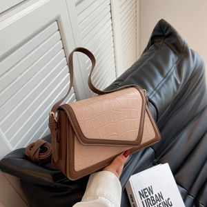 Retro beige crocodile pattern underarm bag with stylish V-shaped flap and brown trim