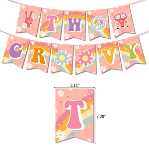 Set striscione compleanno Two Groovy con margherite retrò per decorazioni hippie