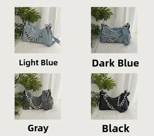 Sacs croissants en denim chic en quatre couleurs avec chaînes en métal argenté