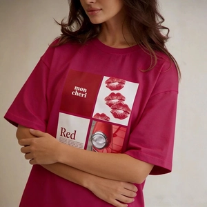 Women's rose red loose cotton T-shirt featuring a stylish artistic four-grid square print