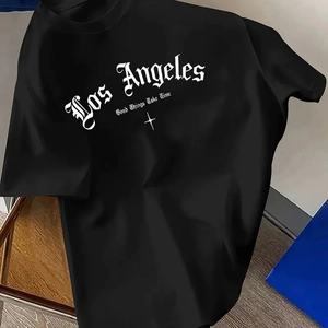 T-shirt da uomo nera con stampa Los Angeles in stile gotico e design grafico a stella