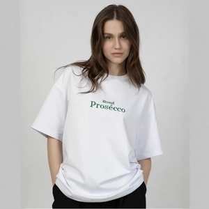 T-shirt blanc oversize en coton avec impression mood Prosecco verte pour un look d'été