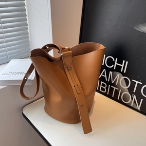 Fashion PU Leather Bucket Bag For Women Large Capacity Lychee Pattern Stitching Street Style Crossbody Shoulder Handbag