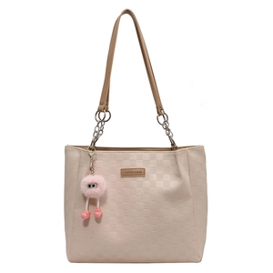 Large capacity cream white checkered tote bag with brown straps and pink plush pendant