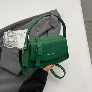 Sac bandoulière carré vert chic en cuir grainé litchi pour femmes élégantes