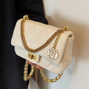 Women Rhombic Quilted PU Leather Underarm Bag Fashion Gold Chain Crossbody Bag Urban Minimalist Small Square Shoulder Bag