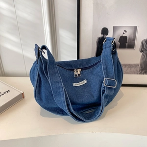 Sac hobo tendance en denim bleu grande capacité avec bandoulière réglable pour femme