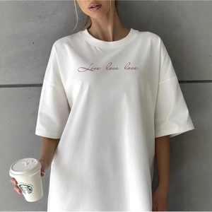 Women's Casual Oversized 100% Cotton T-Shirt Round Neck Short Sleeve Top With Love Graphic Print American Streetwear Style