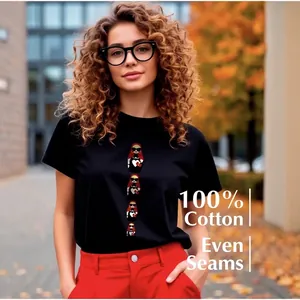 Oversize T-Shirt aus 100% Baumwolle in Schwarz mit trendigem russischem Puppen-Aufdruck