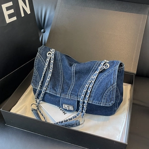 Sac Bandoulière en Denim Lavé Rétro pour Femmes Sac à Épaule en Denim Décontracté Avec Verrou Tournant en Métal