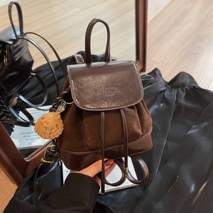 Sac à Dos Seau Rétro Femme Mode PU Suède Épissage Cordon Sac à Main Street Style Petit Sac à Épaule Avec Pendentif