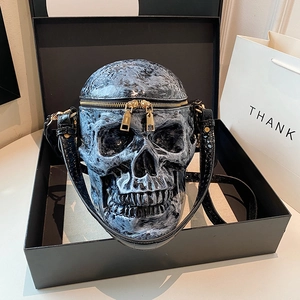 Creative Skull Crossbody Bag For Men Women 3D Gothic Punk Halloween Novelty Shoulder Bag PU Leather Zip Closure Purse