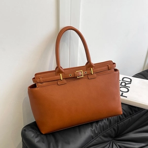 Vintage Large Capacity PU Leather Tote Bag For Women Minimalist Shoulder Handbag With Belt Buckle Gold Hardware Commuting
